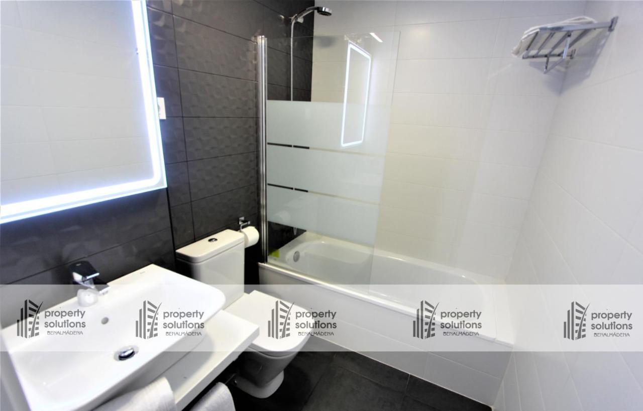 Playa Los Alamos - Segunda Linea De Playa - Piscina - Playa A 300 Metros - Parking Gratis Apartman Torremolinos Kültér fotó